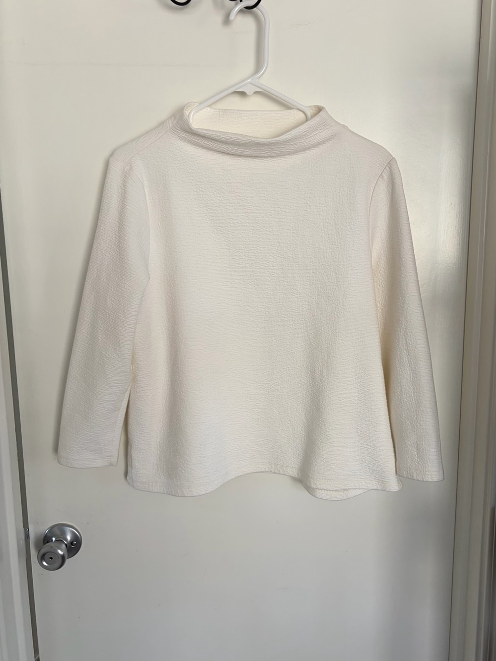 Bohme Women's Sz S Cream Textured High Neck Lightweight Sweater Like New! Cute!